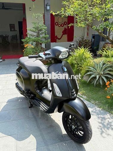 Vespa 150 TFT 2024 đen nhám siêu lướt 5k km