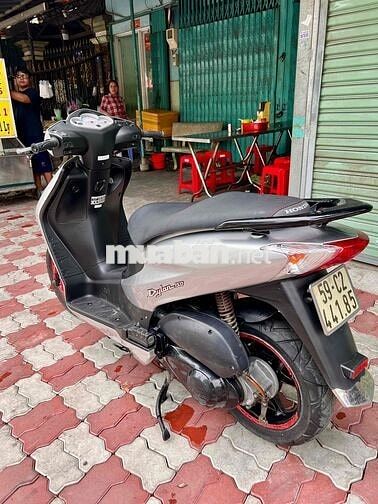 Honda Dylan Bạc