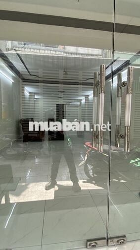 Nhà ở cho thuê khu bình chánh giáp quận 8