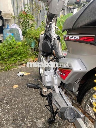 Honda Dream HQ Bạc