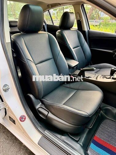 Mazda 3S 1.5AT 2014 Trắng Tư Nhân gia đình sử dung