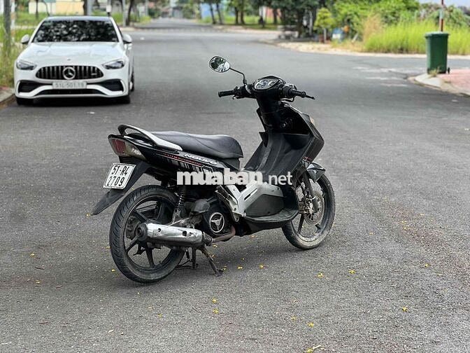 Yamaha Novo 3 Đen