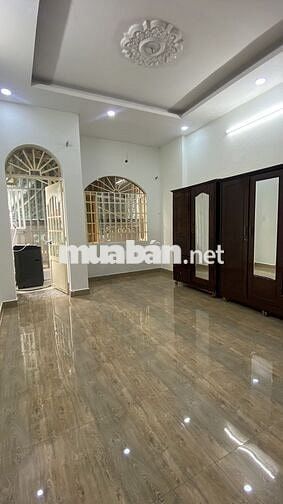 Nhà ở cho thuê khu bình chánh giáp quận 8