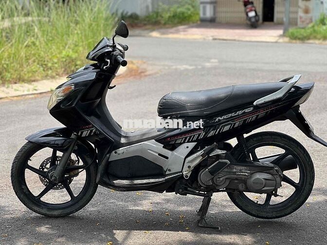 Yamaha Novo 3 Đen
