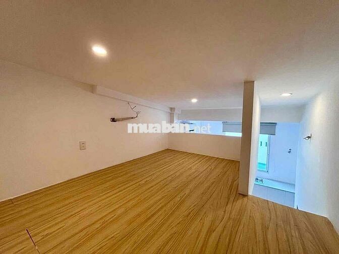 Căn Hộ Duplex - 30m2 - Ban Công - Full Nội Thất - Bắc Hải-Quận 10