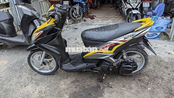 xe máy zin êm hoạt động đầy đủ về chạy liền