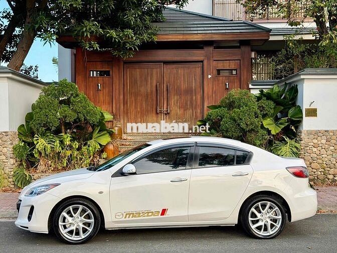 Mazda 3S 1.5AT 2014 Trắng Tư Nhân gia đình sử dung