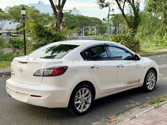 Mazda 3S 1.5AT 2014 Trắng Tư Nhân gia đình sử dung