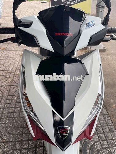 Honda Click Thái 2016 Trắng đỏ