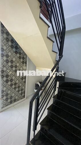 Nhà ở cho thuê khu bình chánh giáp quận 8