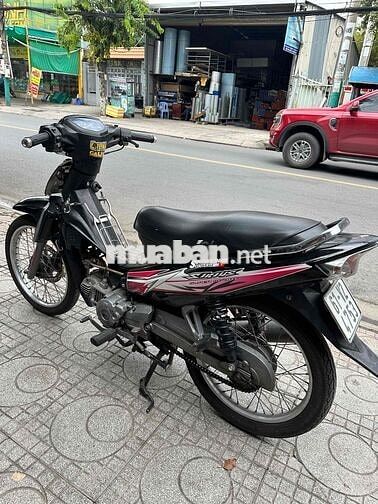 Yamaha Sirius màu Đen