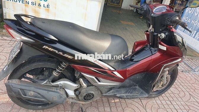 Suzuki Impulse FI 2016 Đỏ đen