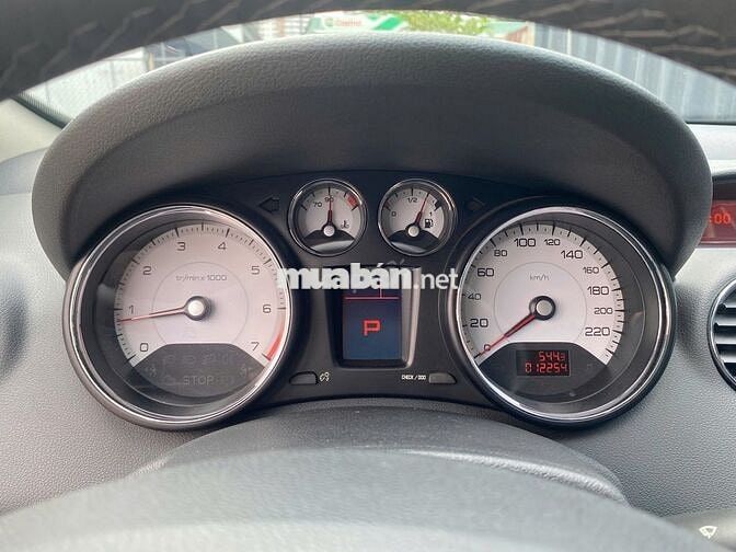 Peugeot 408-sx2016, lăn bánh 12.000km Full LS hãng