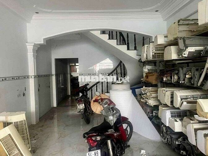 Mặt tiền rẻ quá, nhà 3 tầng nở hậu 6,3 x 24 mặt tiền Trung Mỹ Tây 03