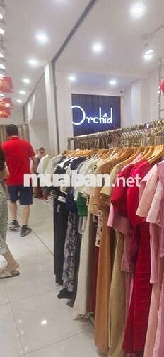 CHÍNH CHỦ GỬI BÁN MP CẦU GIẤY, VỊ TRÍ VÀNG - MỞ CỬA TIỀN RƠI VÀO NHÀ