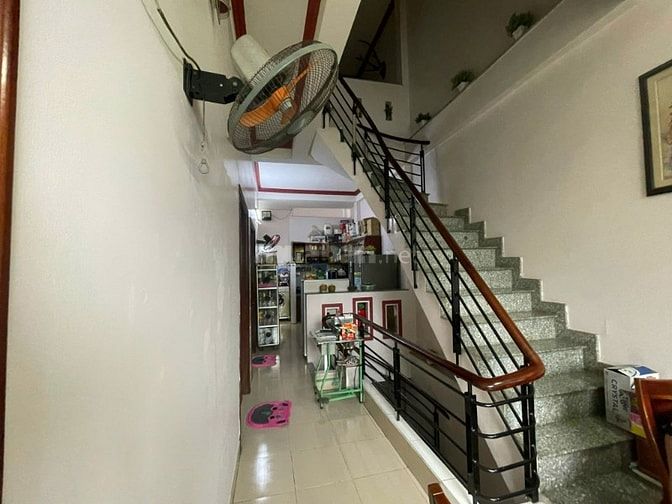 NHÀ 3 TẦNG HẺM XE HƠI RỘNG - GẦN CHỢ, TRƯỜNG HỌC, BỆNH VIỆN | BÌNH TÂN