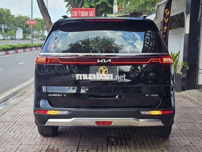 KIA CARNIVAL 2.2 SIGNATURE 7 GHẾ SX 2022 ODO 6 VẠN