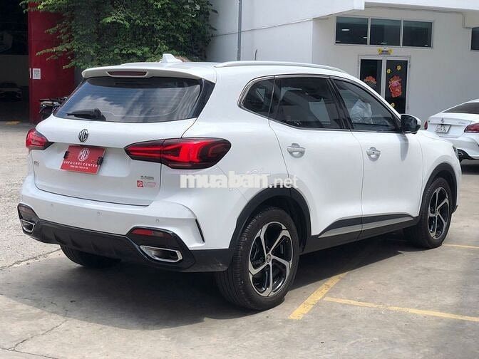 MG HS LUX 2023 Trắng 29.000 km