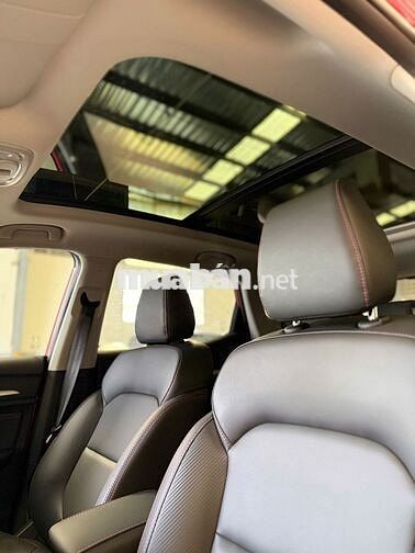 MG ZS LUX 2025 màu Đỏ 5.000 km