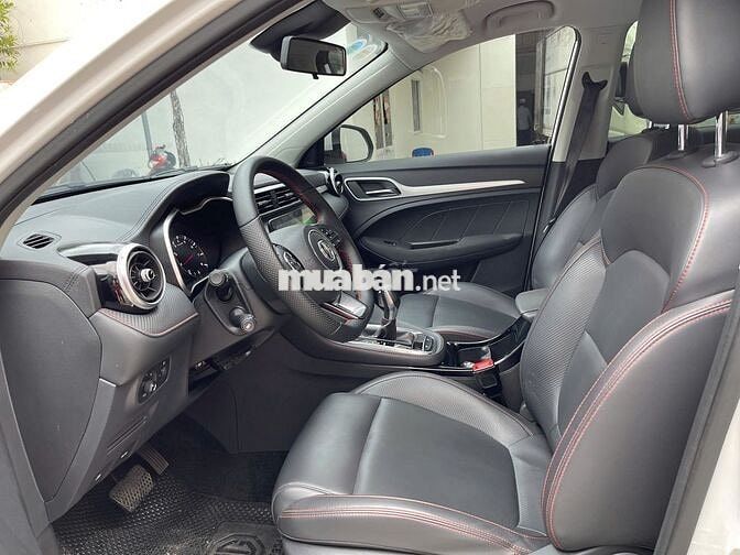 MG ZS STD 2025 15.000 km Trắng