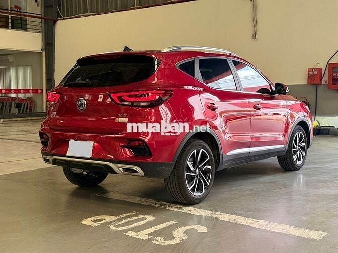 MG ZS LUX 2025 màu Đỏ 5.000 km