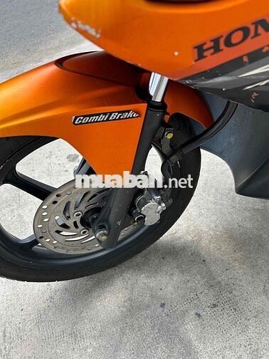 Honda Air Blade nhập thái Fi 2010 bstp số đẹp