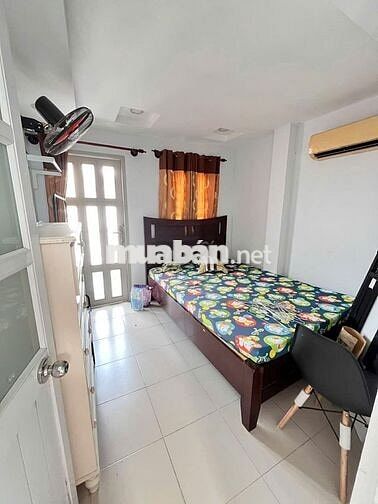 Bán nhà 1 trệt 3 lầu đường Nghĩa Hòa  Phường 6 Tân Bình