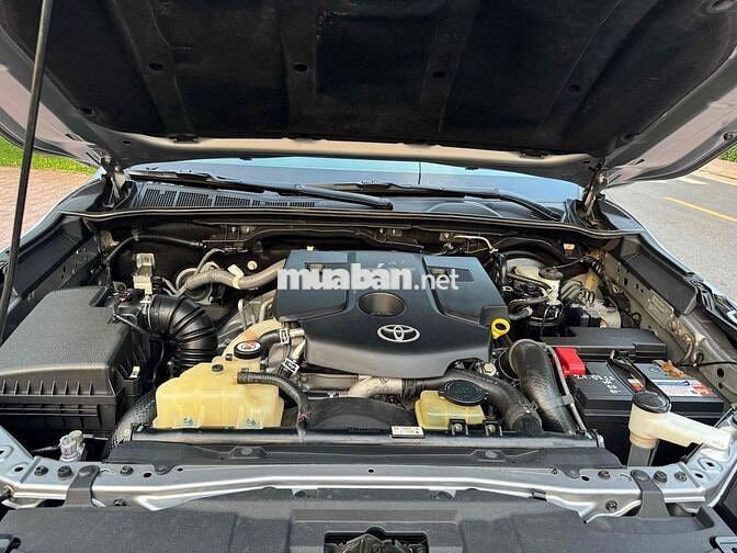 Toyota Fortuner 2022 2.4 4x2 AT máy dầu