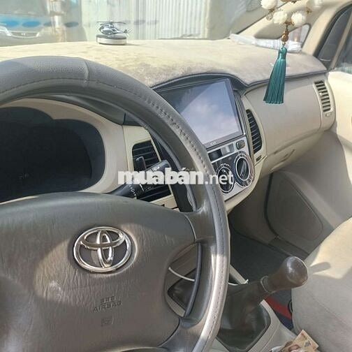 Innova G 2008 . 8chổ . xe zin đẹp máy số êm