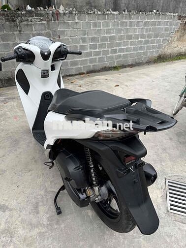 Honda SH 125 2018 trắng