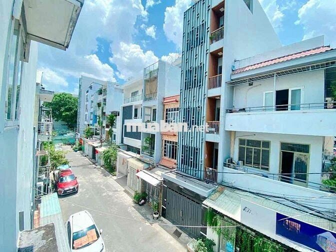 CỰC RẺ NHÀ 3 TẦNG (4.5*15M) CHỈ 8.X TỶ HOÀNG HOA THÁM -P12- TÂN BÌNH