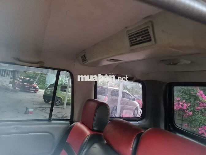 Isuzu Hi Lander 2005 Dầu Sàn Đen