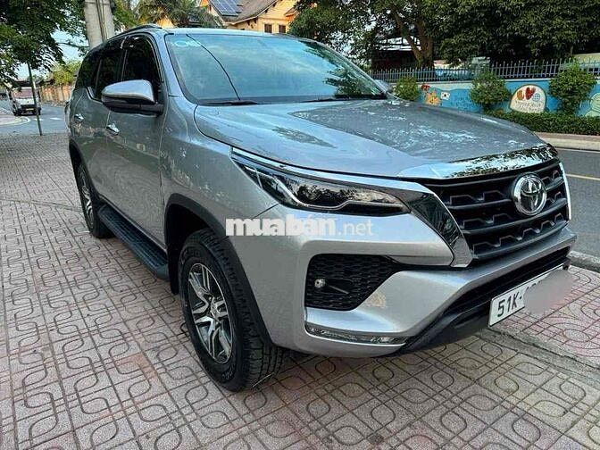Toyota Fortuner 2022 2.4 4x2 AT máy dầu