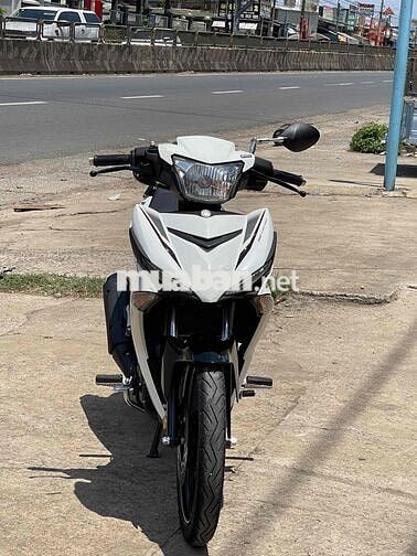 Yamaha Exciter 150 Trắng Đỏ Đen