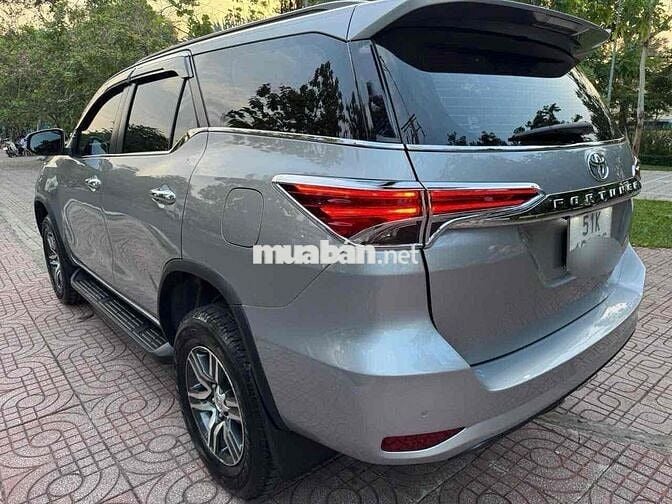Toyota Fortuner 2022 2.4 4x2 AT máy dầu