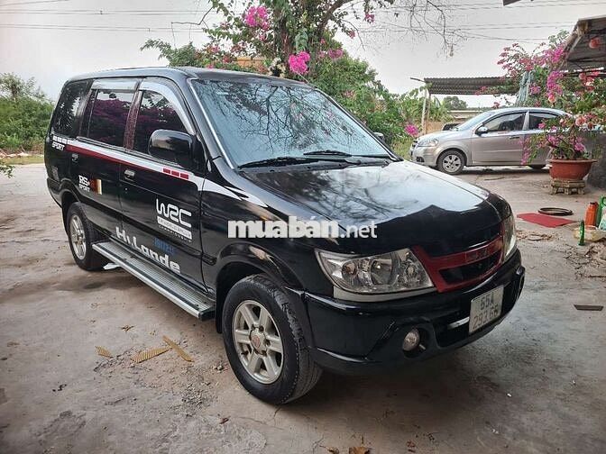 Isuzu Hi Lander 2005 Dầu Sàn Đen