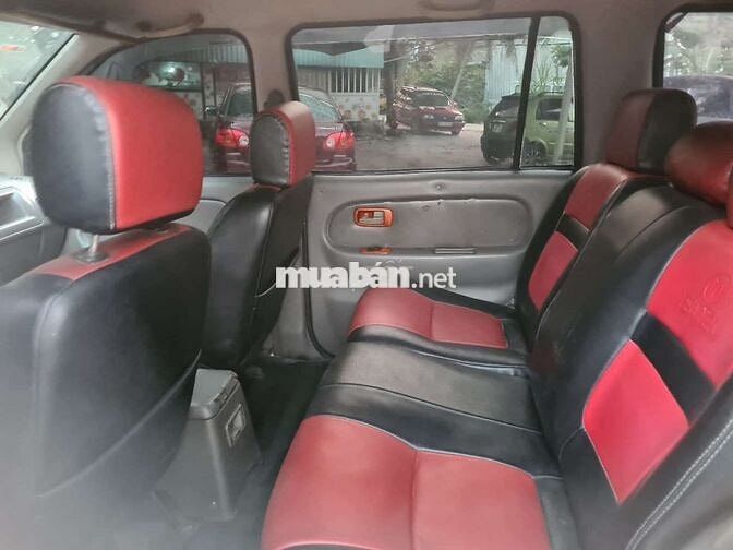 Isuzu Hi Lander 2005 Dầu Sàn Đen