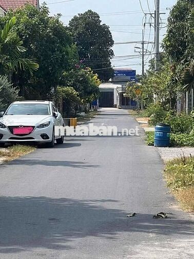 Đất thổ cư 6x30= 180m2, chợ Suối Sâu,giá 580 triệu,  sổ hồng riêng