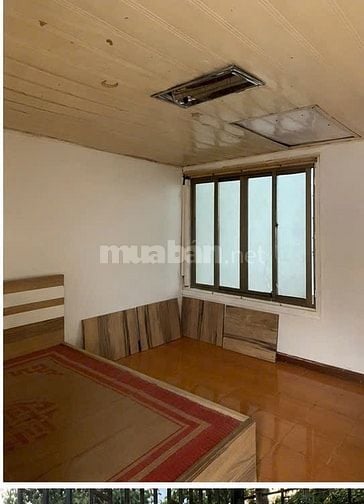 Căn hộ Tầng 3 tập thể Phố Nguyễn Công Trứ, 50m2, 1PN, giá 5tr