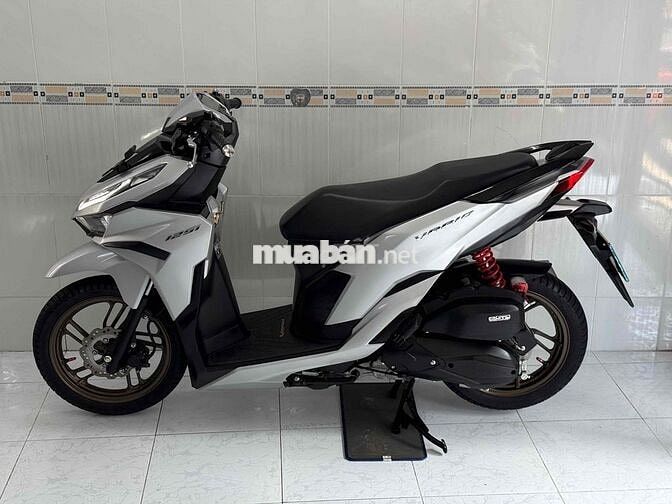 Honda Vario 125 2024 Bạc 8000 km