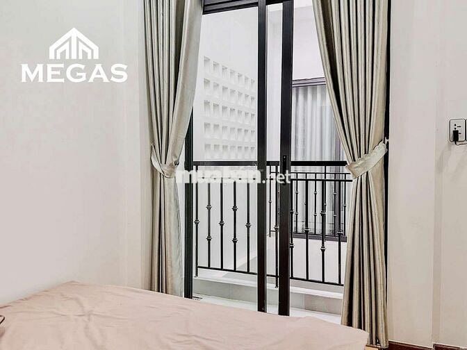 CĂN HỘ 30M2 BAN CÔNG CỰC CHILL TẠI NGUYỄN THỊ MINH KHAI, QUẬN 1