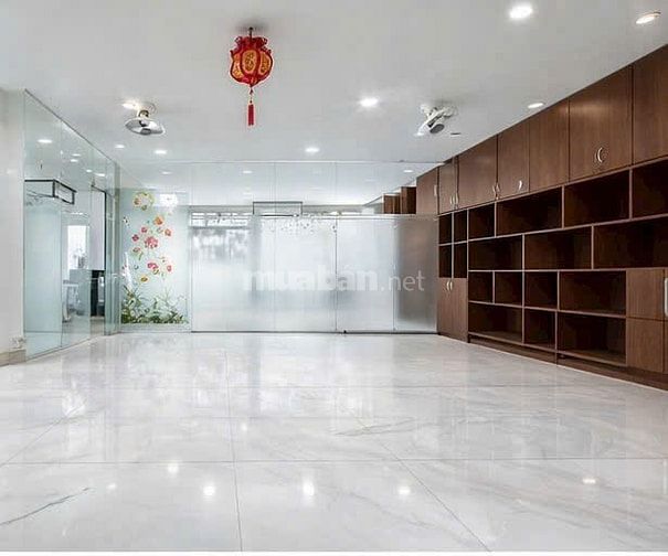 CHÍNH CHỦ CHO THUÊ GẤP NHÀ MẶT TIỀN NGANG 7M ĐƯỜNG CMT8