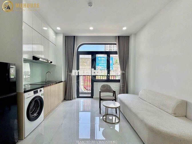 1PN BAN CÔNG TRẦN QUANG KHẢI QUẬN 1 NỘI THẤT LUXURY TIỆN ĐI TRUNG TÂM