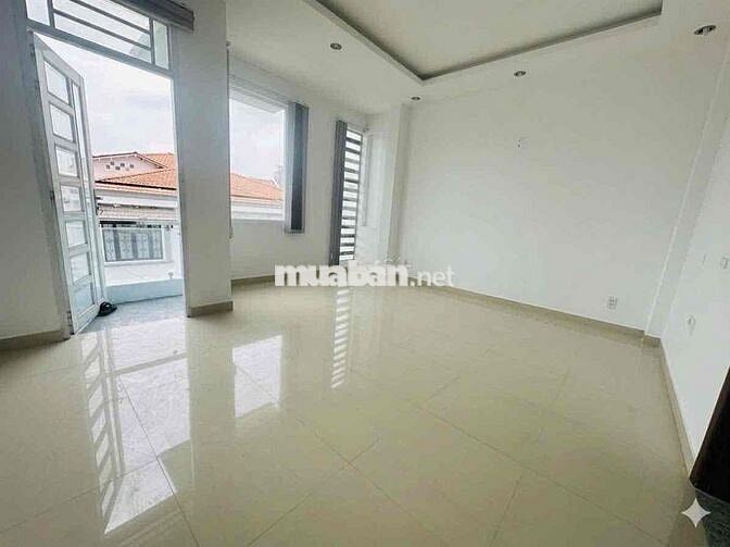 Phòng trọ Đầm Sen rộng, siêu thoáng