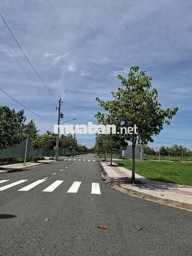 Chính chủ bán lô đất 90m2 5x18m Sổ Hồng riêng tại Long Nguyên Bàu Bàng