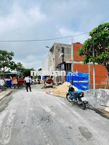 Đất Ngộp!Bán nhanh!Đường 58,Tân Phú Trung,Củ Chi, 1tỷ8-90m2 ,Sổ Riêng