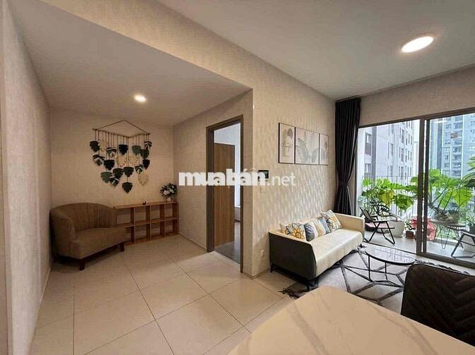 2PN có bancon Full nội thất 11 triệu / Cơ bản 8 triệu View Hồ bơi chil