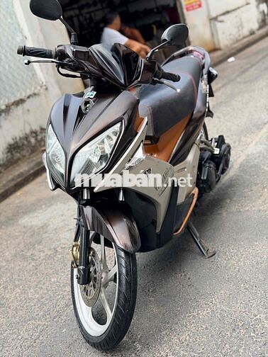 Yamaha Nouvo 4 màu Nâu