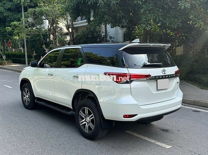 Toyota Fortuner 2025 2.4AT 4x2 30000 km