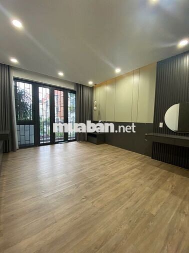 LÊN SÓNG NHÀ MỚI XINH - 79E Nguyễn Hồng Đào, Phường 14, TB - 4.5x18m